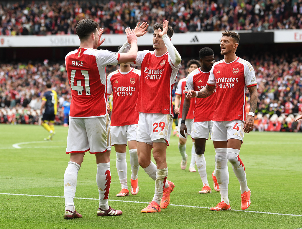 阿森纳球员表现抢眼,引来豪门球队青睐的简单介绍 阿森纳球员表现抢眼,引来豪门球队青睐的简单介绍